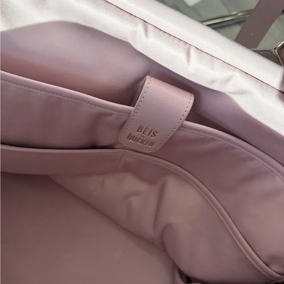 BEIS Wicked Weekender Travel Bag in Pink - Picture 8 of 13